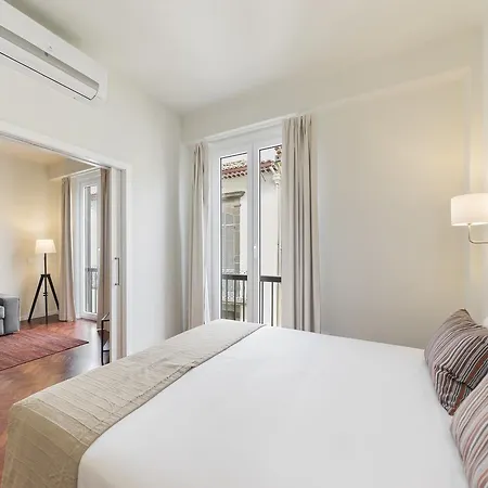 Downtown By An Island