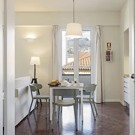 Downtown By An Island *