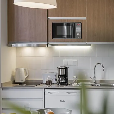 Downtown By An Island *