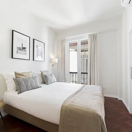 Downtown By An Island Apartmán