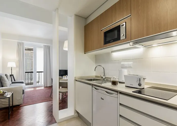 Downtown By An Island