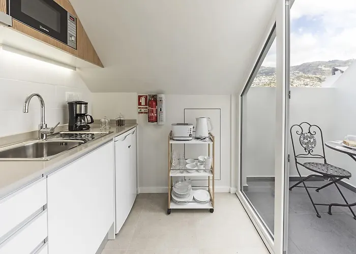 Appartamento Downtown By An Island *