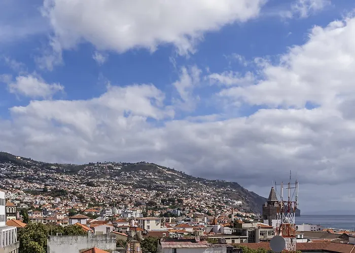 Downtown By An Island