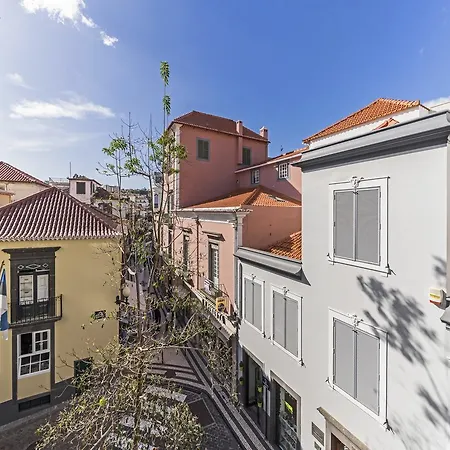 Downtown By An Island